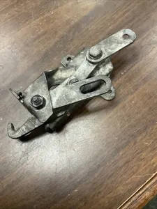 Beechcraft Bonanza Cabin Door Upper Latch Assy P/N 35-410456-601